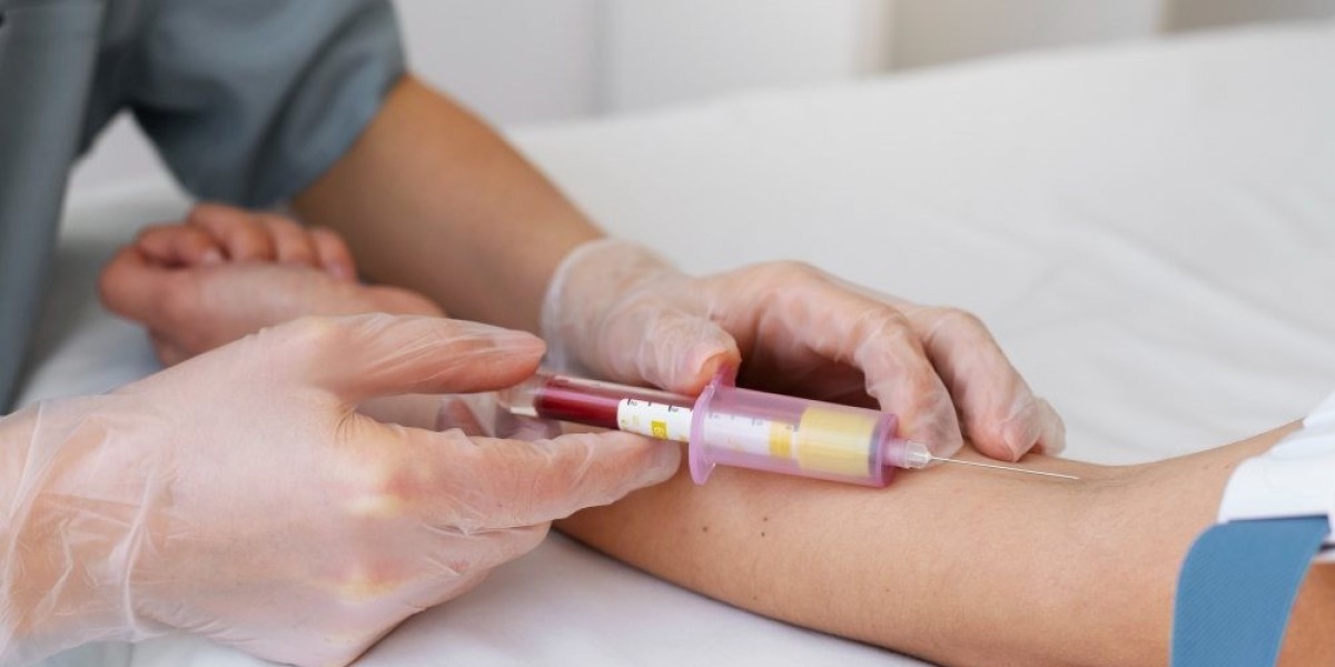 What Are the Benefits of Blood Test at Home in Dubai?