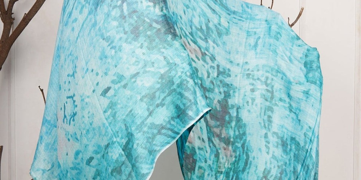 Stylish Silk Scarves for Women - A Perfect Blend of Fashion and Comfort
