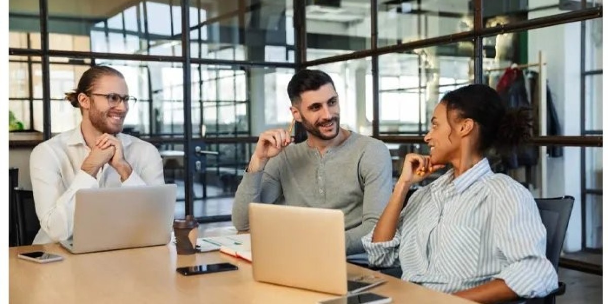 Microsoft 365 Business Standard UAE with Dynamics Stream — A Smart Choice for Modern Businesses