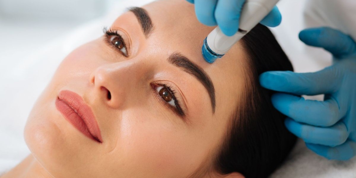 The Future of Skincare: Why HydraFacial Treatment in Dubai Is Leading the Trend
