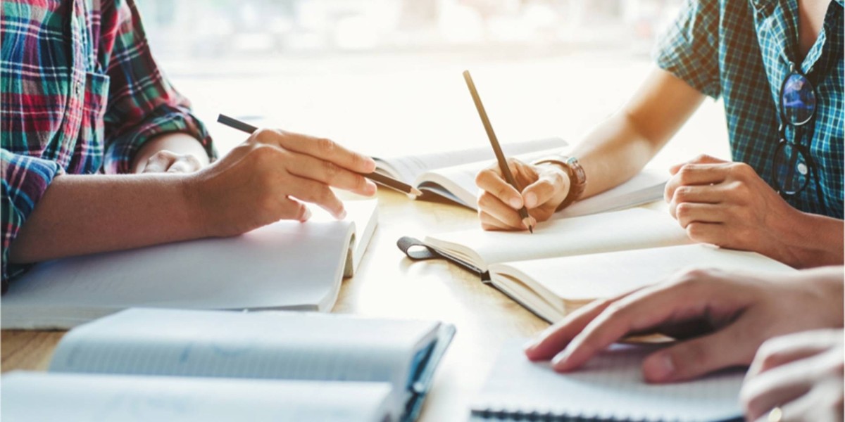 Unlocking Academic Success: How Momentum College Counseling Shapes Student Futures