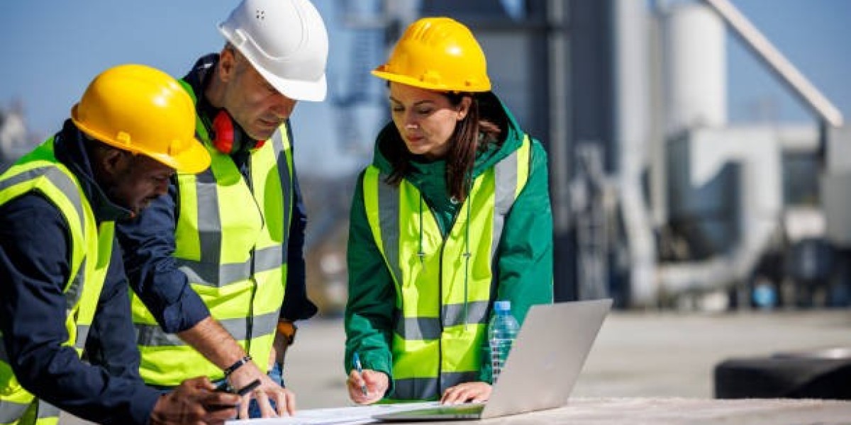 Commercial Electrical Contractor Near You: Ensuring Safe and Efficient Power for Businesses