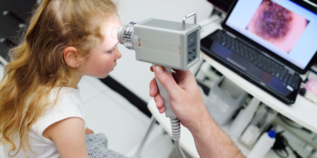 Is Dermoscopy a Safe Procedure for Children?