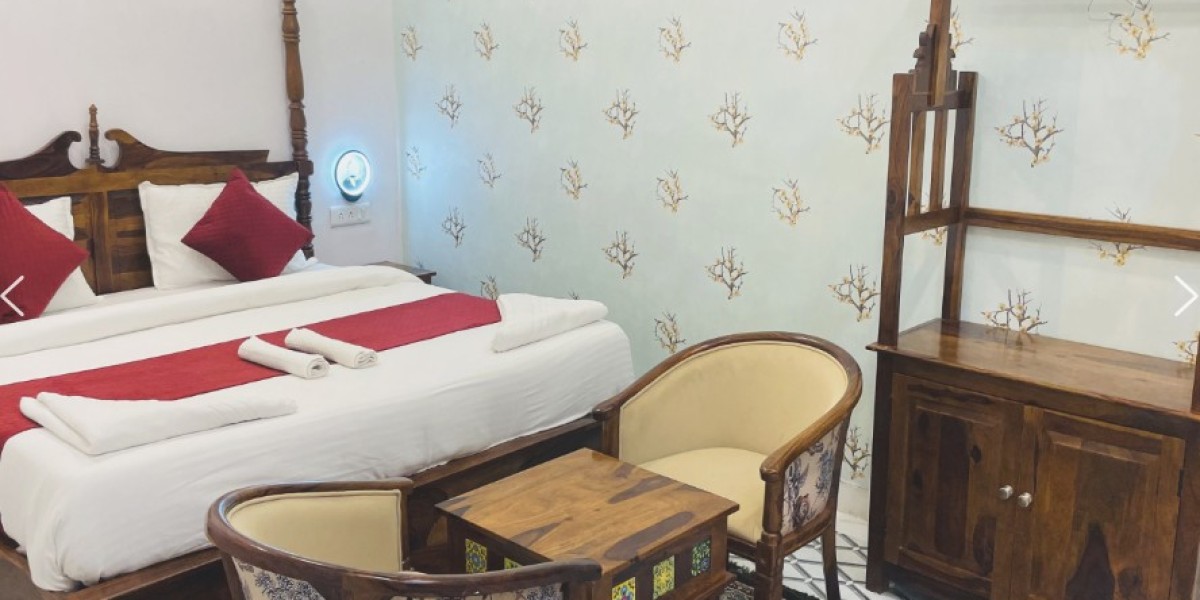 Where Heritage Meets Comfort: A Family Stay Experience in Udaipur