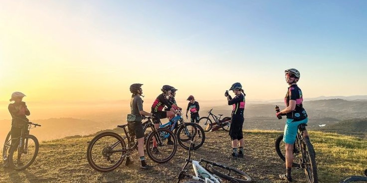 Why Rajasthan is India’s Top Destination for Cycling and Camping Enthusiasts
