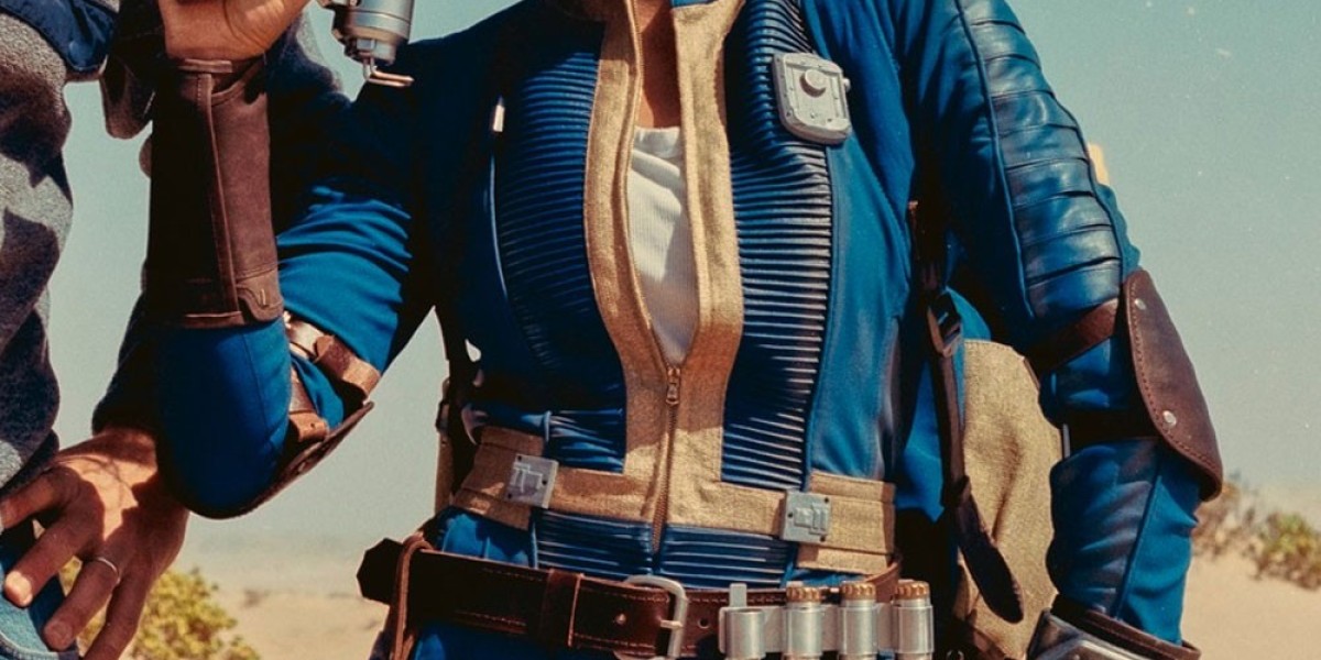 Festival Fits 2025: Build Outfits Around a Women’s Jacket