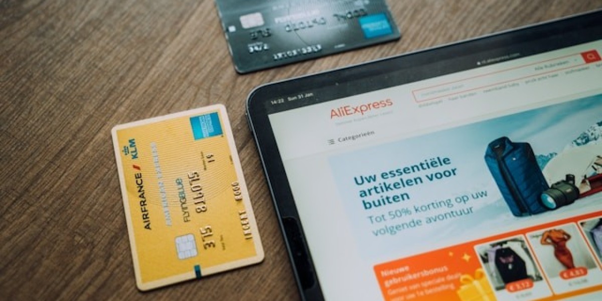 Inside the Hidden Networks of Underground Credit Marketplaces