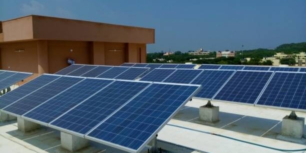 How Solar Companies Simplify Solar Panel Installation