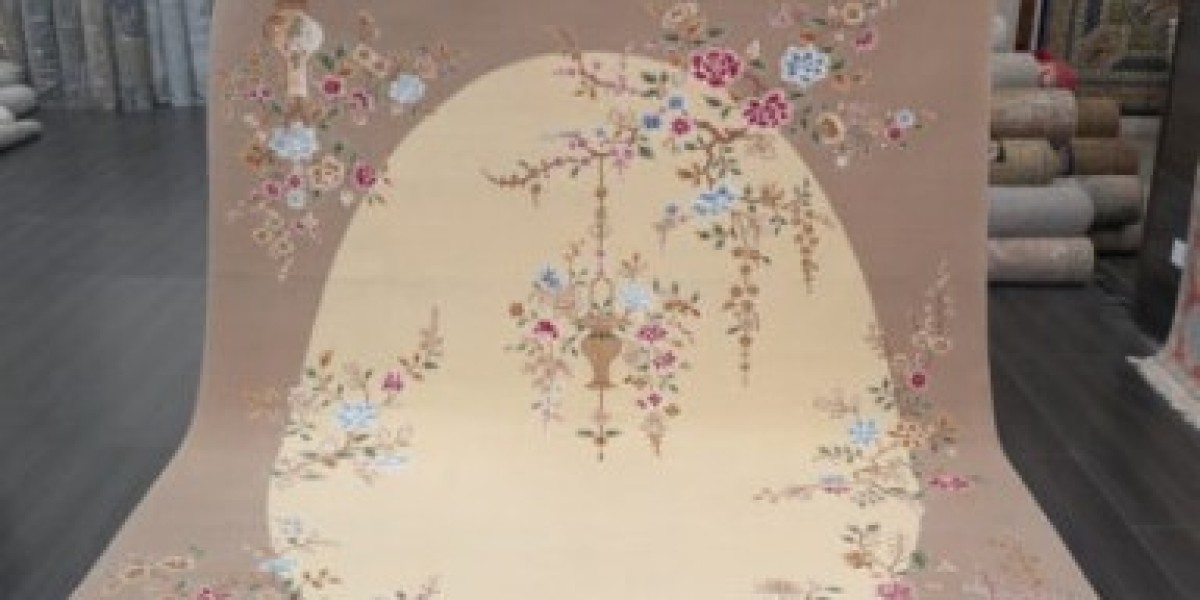 Timeless Beauty of Silk and Wool Persian Rugs