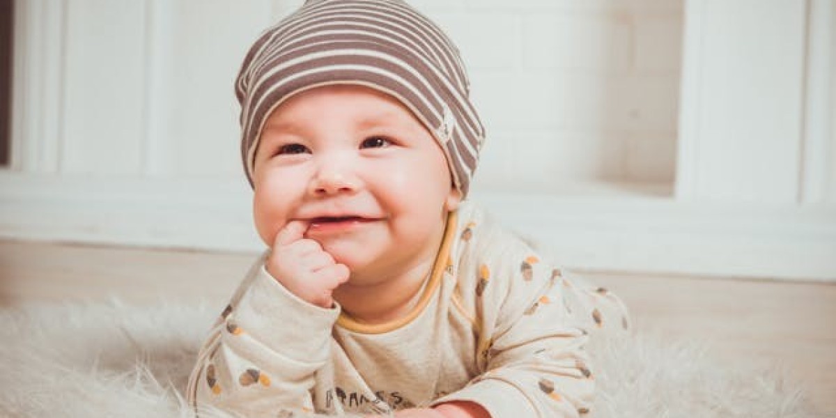 Why Organic Sleepsuits Are the Best Choice for Delicate Baby Skin?