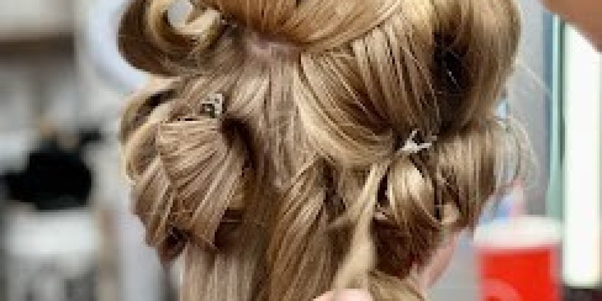 Hairdresser Dee Why - Dealis Hair Boutique
