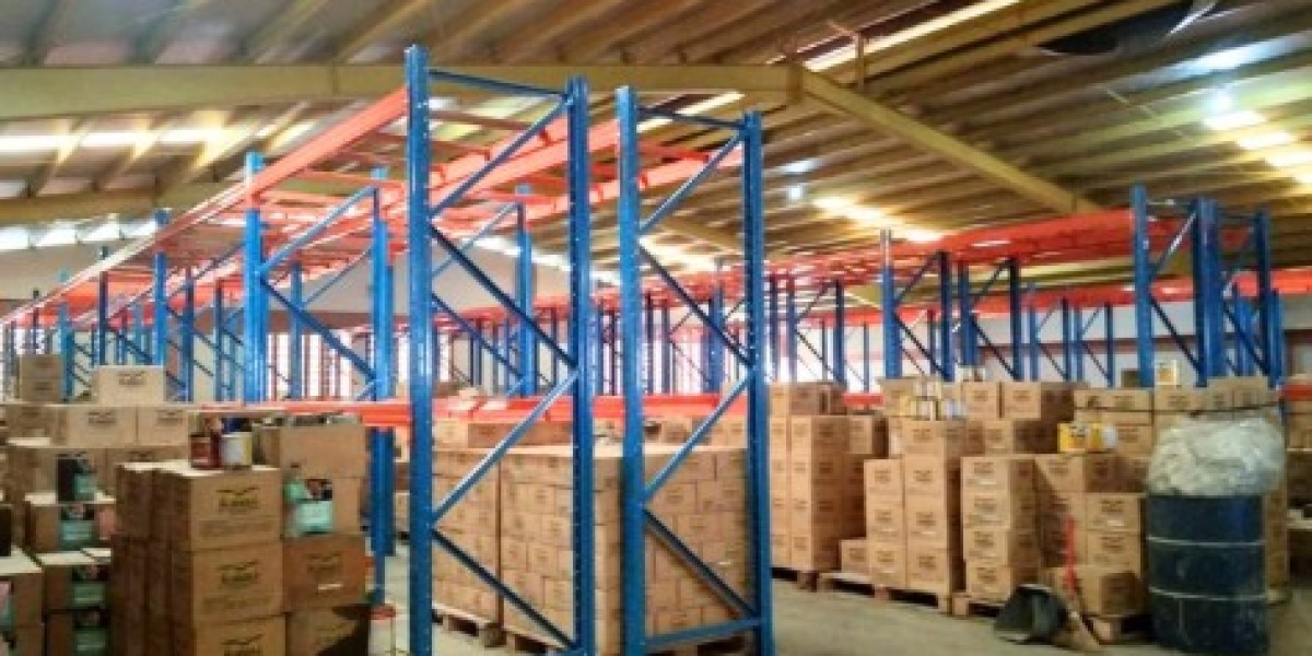 The Essential Guide to Choosing the Right Hand Pallet Truck