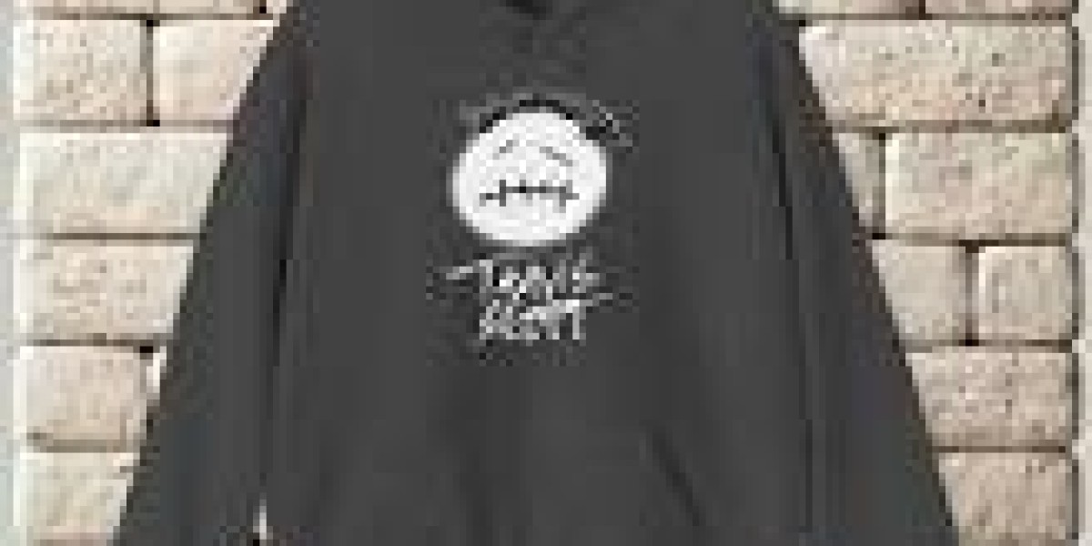 TravisScott Hoodie: The Streetwear Icon of 2025 Revolutionizing Fashion Culture