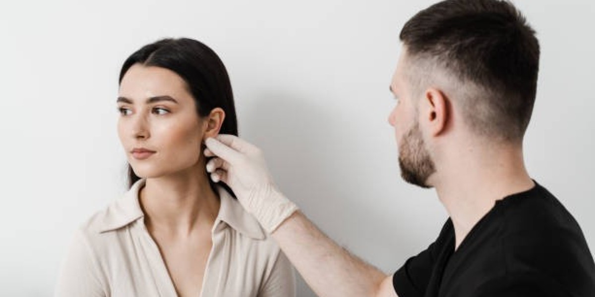 Ear Reshaping in Dubai: Quick, Painless Cosmetic Surgery