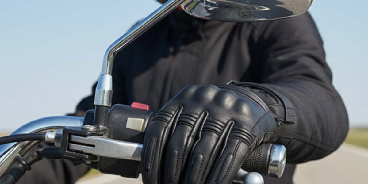 Why Womens Motorbike Gloves Are Essential for Riders in Australia