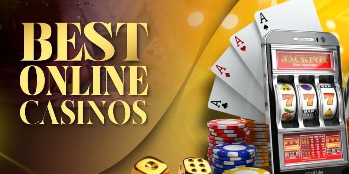 Exploring the Benefits of Playing at Online Casinos