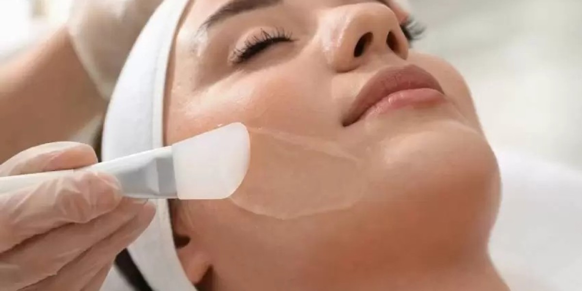6 Best Types of Chemical Peels for Glowing Skin