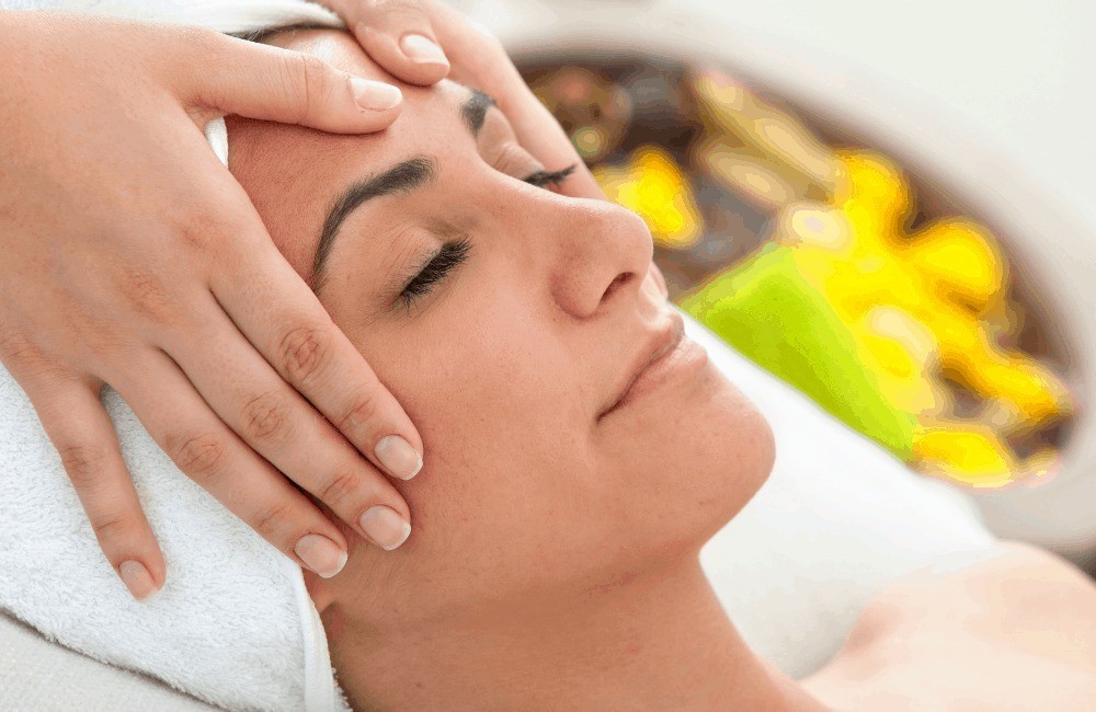 Deep Cleansing Facial with Extraction