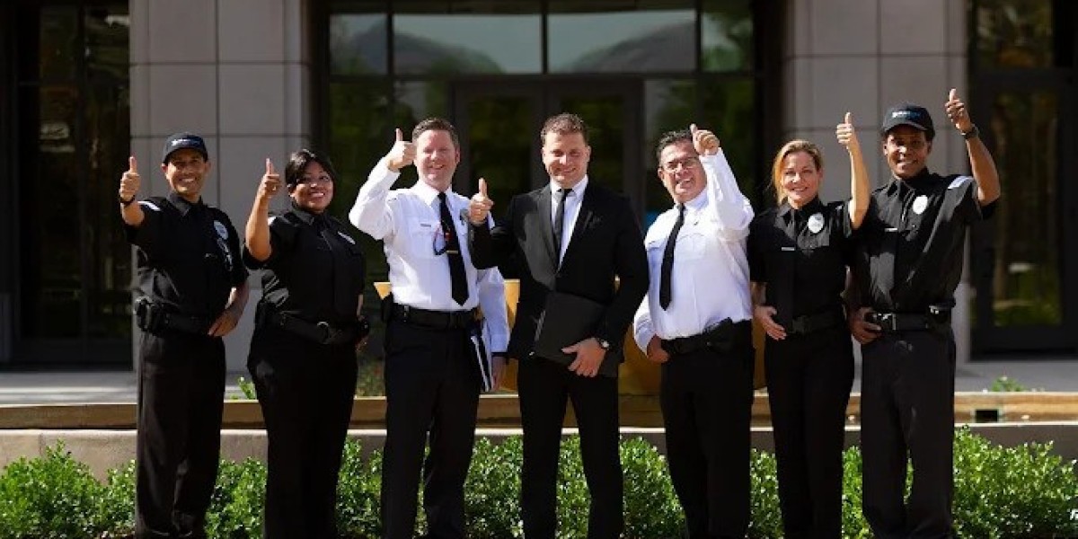Mobile Patrol or Static Guards: What’s Right for You?