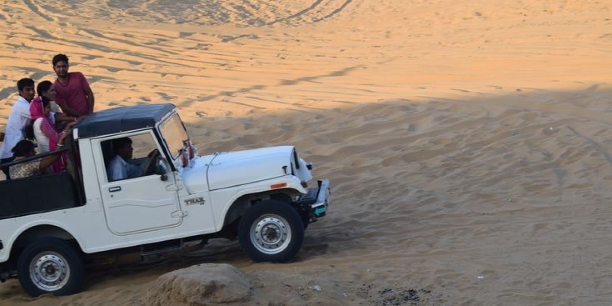 Explore the Golden City’s Rich Heritage and Desert Wilderness in Style