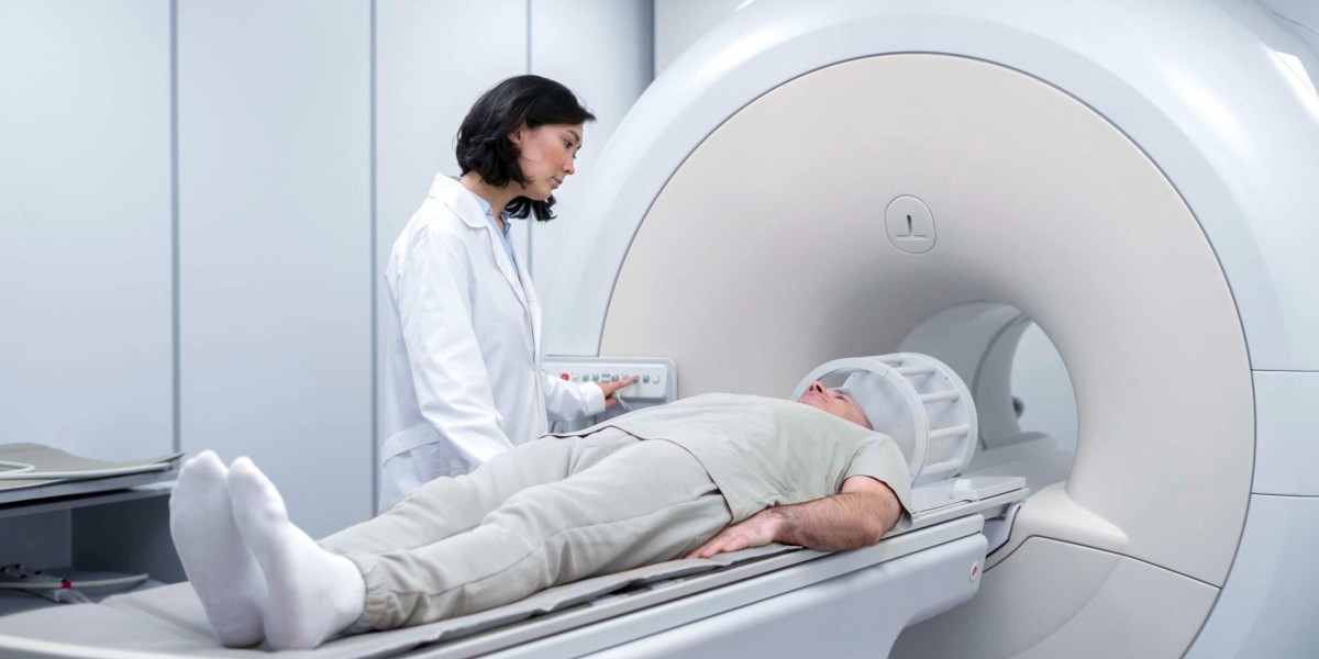 India Diagnostic Imaging Market Outlook, Growth & Demand Forecast by 2033