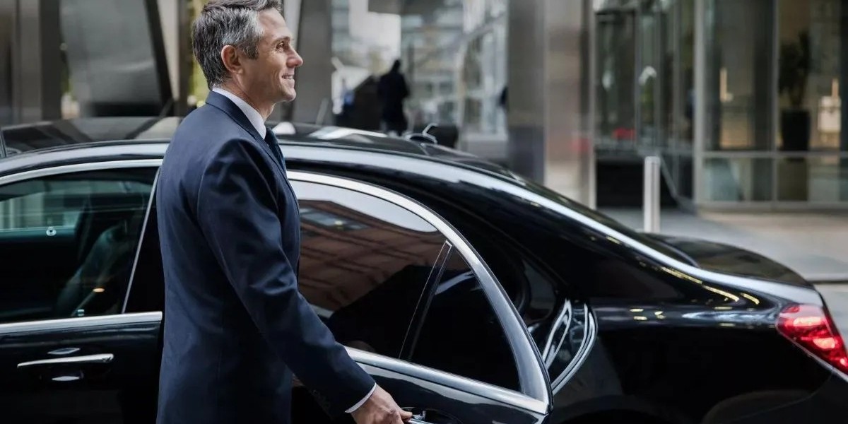 Discover Vail in Comfort and Style with Professional Transportation