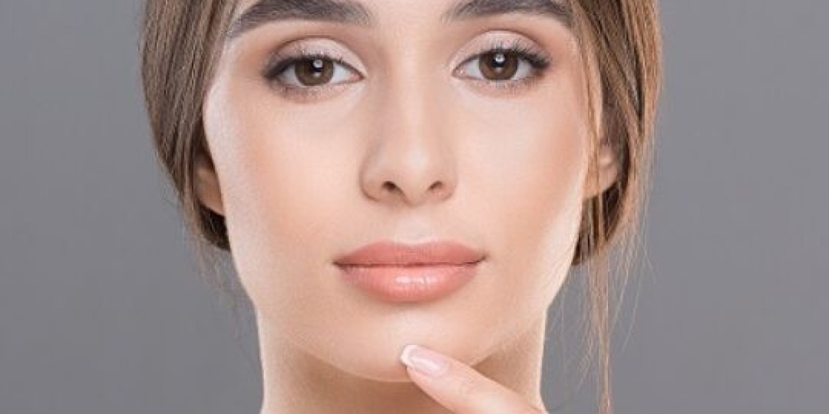 Facial Sculpting with Hyaluronic Acid Fillers: What to Expect
