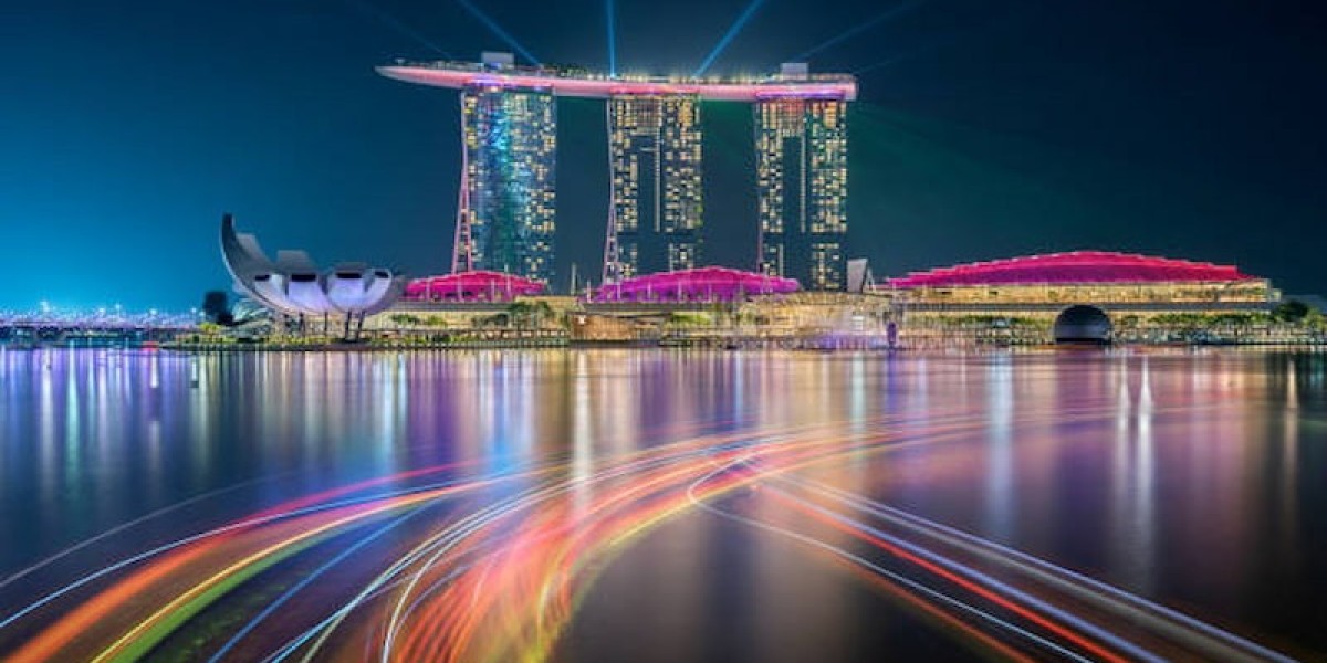 The Ultimate Guide to Singapore Nightlife and Entertainment
