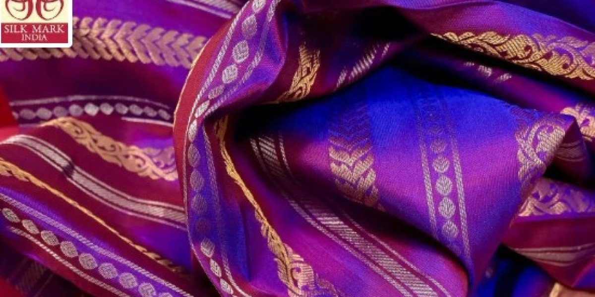 Shop Authentic Paithani Silk Sarees USA Collection at Indyvogue