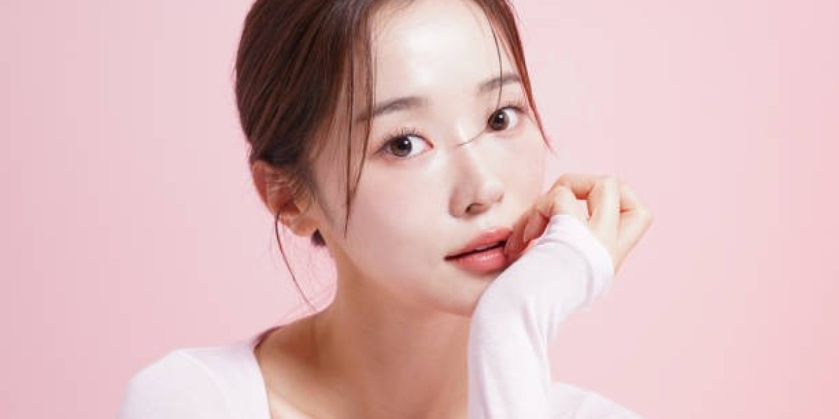 How to Get Brighter Skin Permanently? Try Glamorous Clinic Dubai