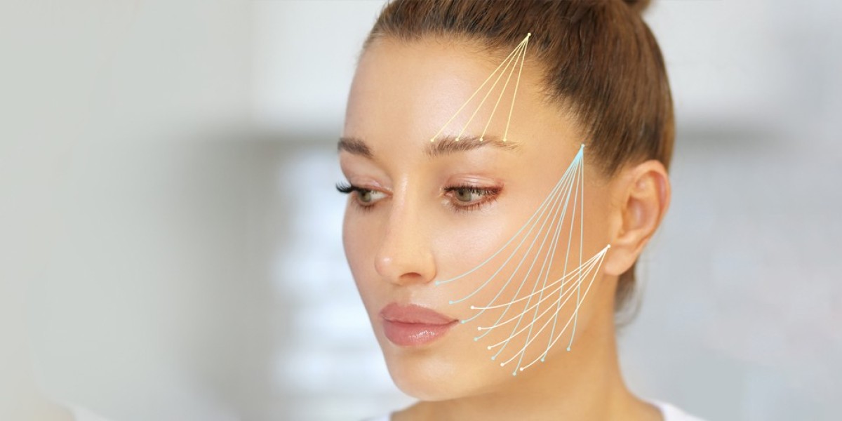 Non-Surgical Facelift: Why Facial Thread Lift in Dubai Is So Popular