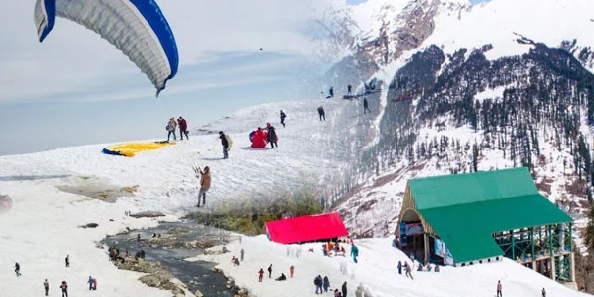 Discover the Magic of the Hills with the Best Manali Couple Tour Packages