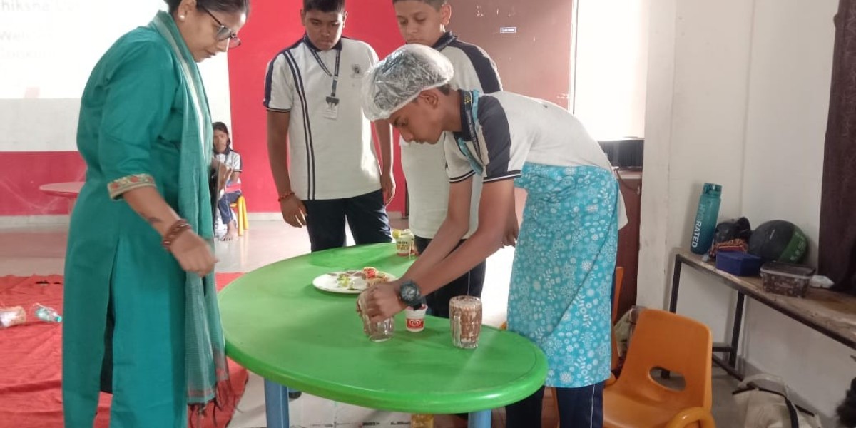 Why Best ICSE Schools In Pune Focus On Both Curricular and Co-Curricular Activities?