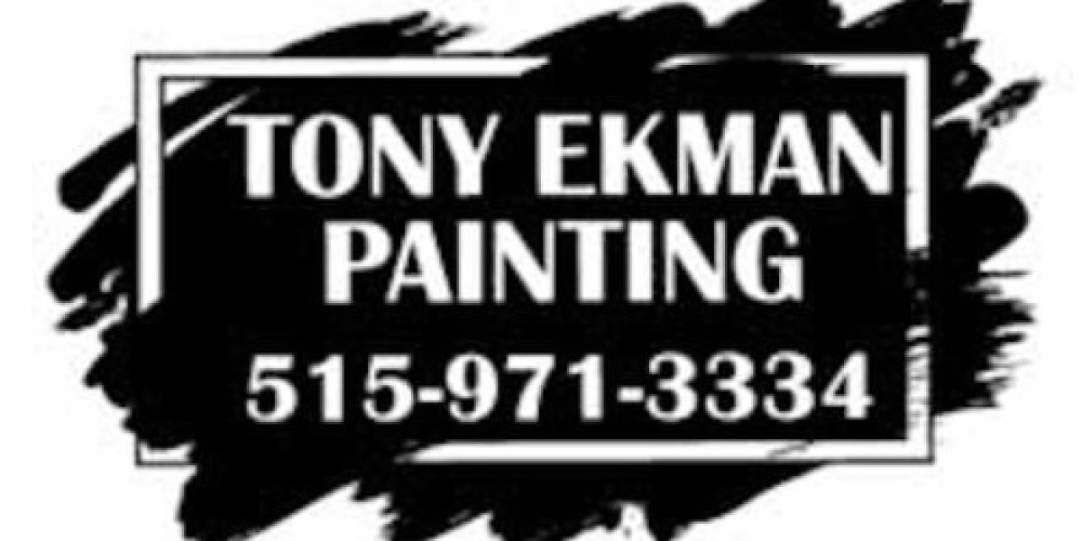 Why You Should Hire a Painter in Des Moines, IA for Your Home or Business