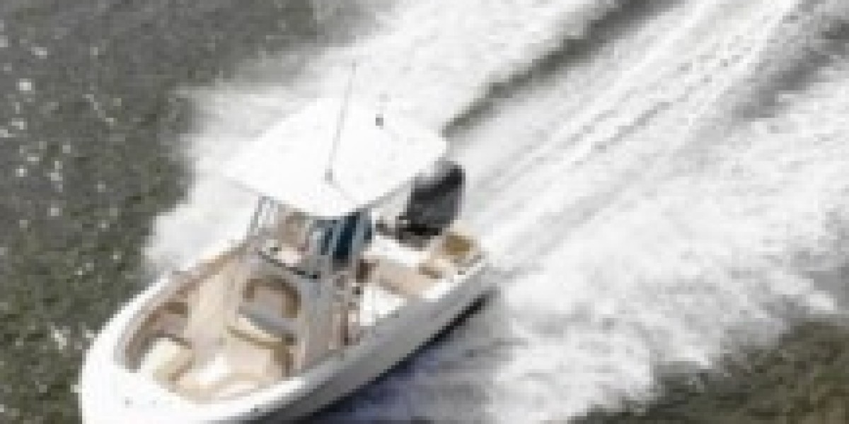 Why Deck Boats Dominate Modern Boating Adventures
