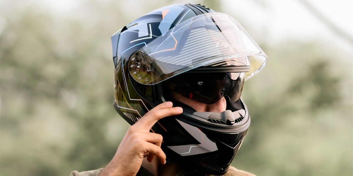 India Two Wheeler Helmet Market 2030F: Size, Share & Opportunities
