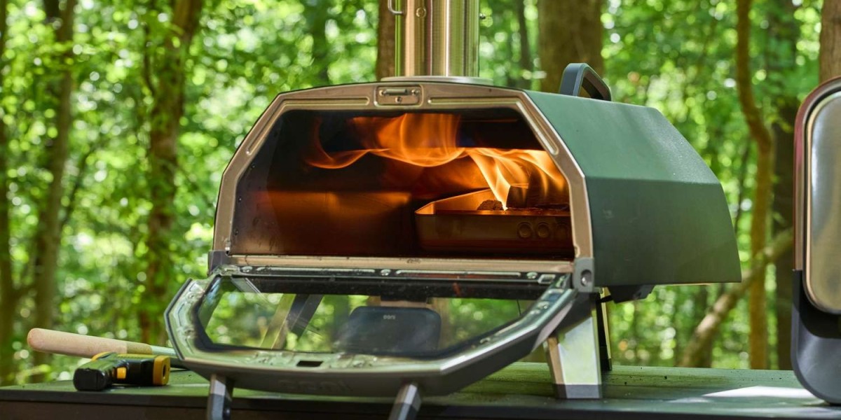 Smart Outdoor Pizza Ovens: The Future of Backyard Cooking