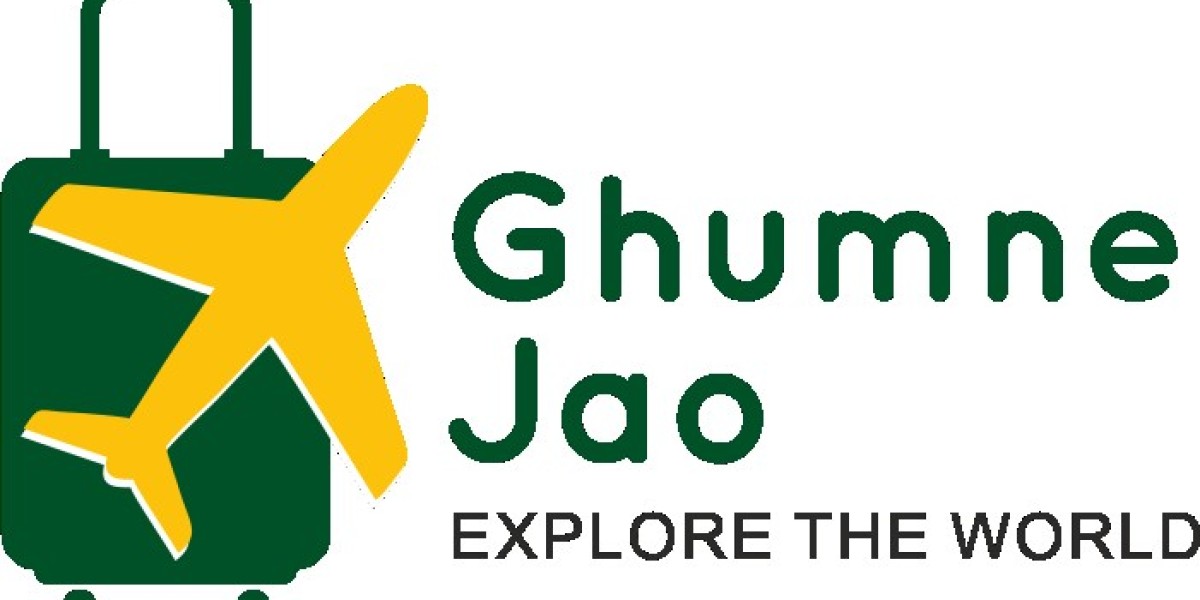 From Mountains to Beaches – Travel the Best of India with Ghumne Jao