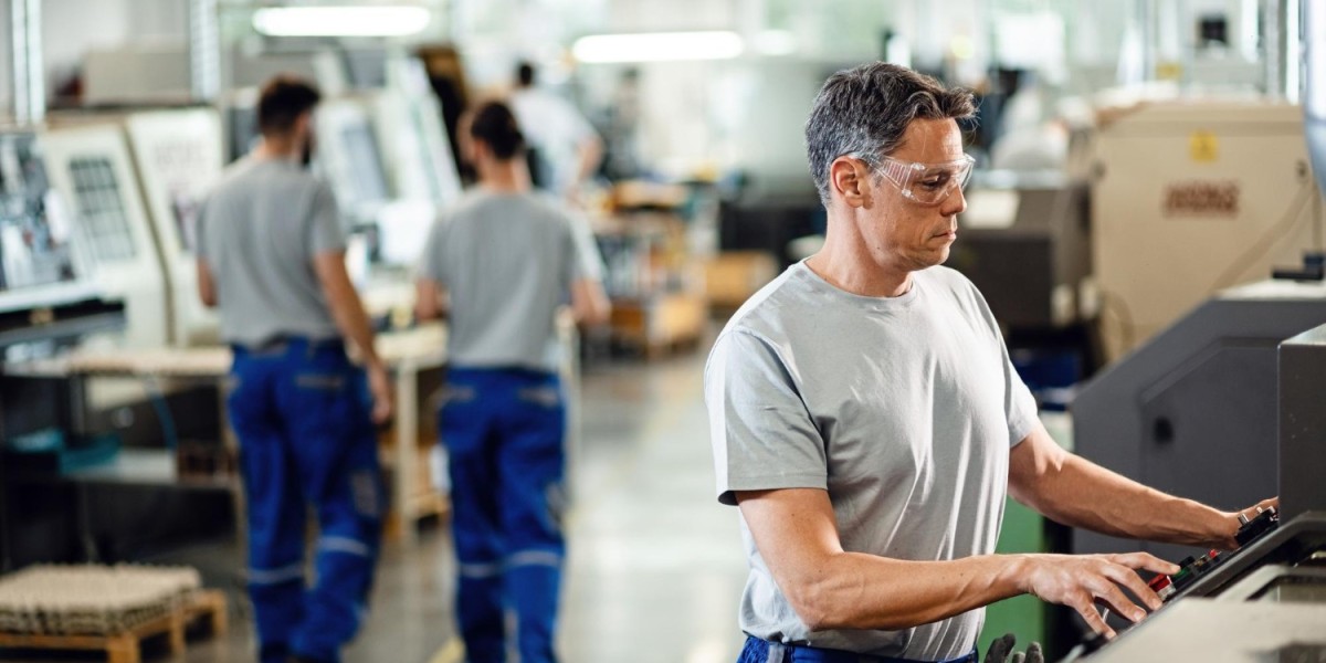CNC Machine Program Diploma in Mississauga – IMTT