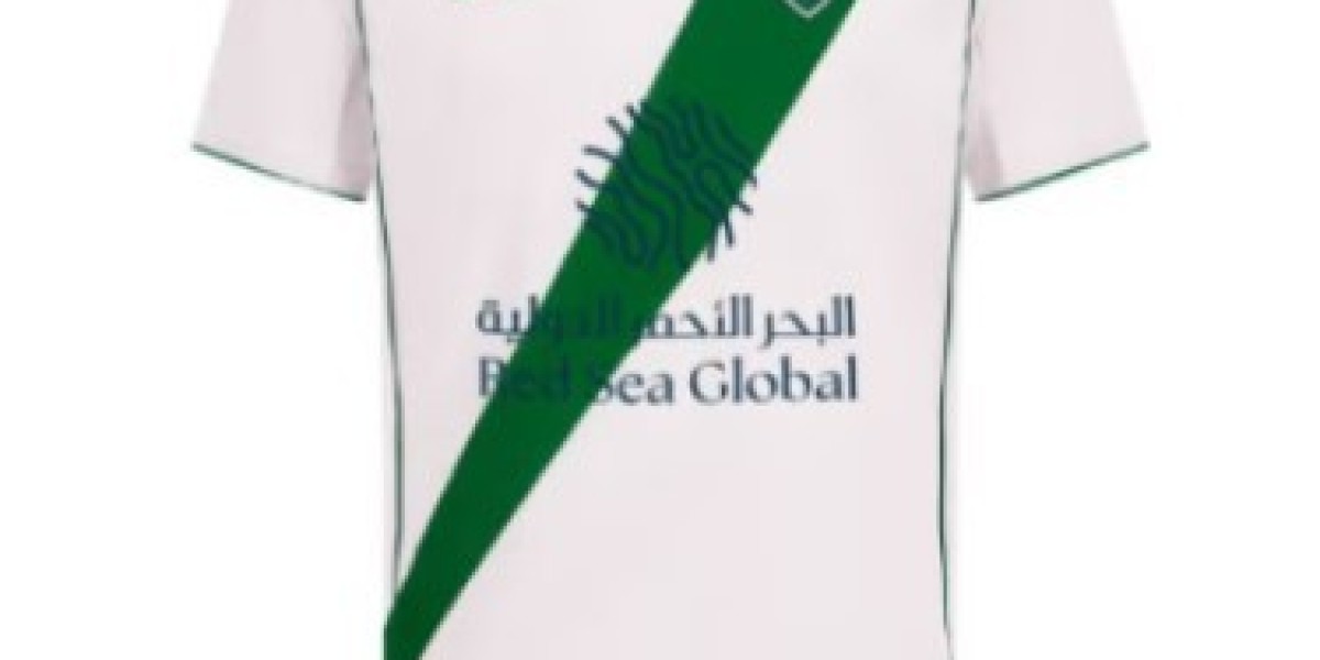 تيشرت الاتحاد من Sport Touch – الرمز الحقيقي لعشق النادي وتألقك الرياضي