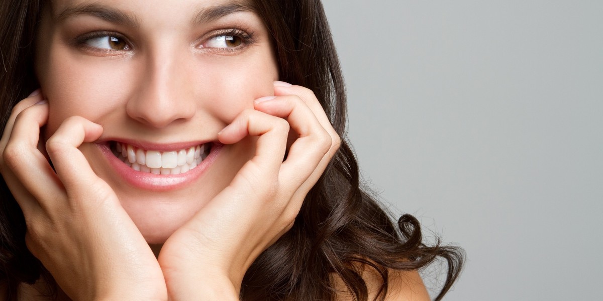 Achieve a Sparkling Smile with Teeth Whitening Innovations