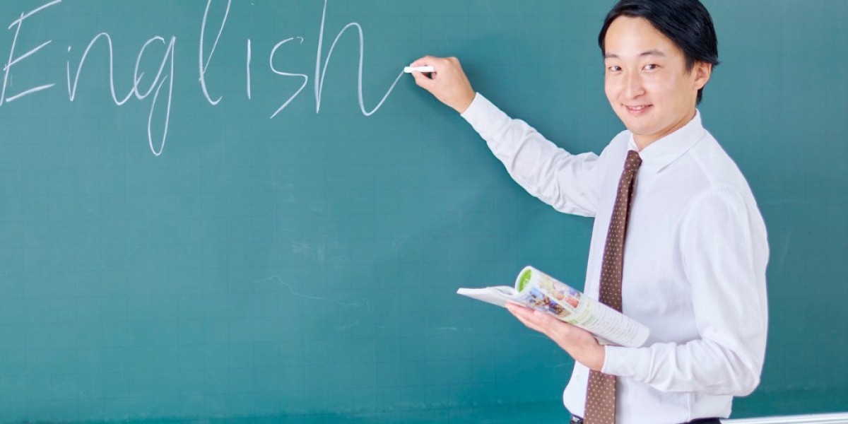 How to Improve Your GCSE English Skills Online 2025-26