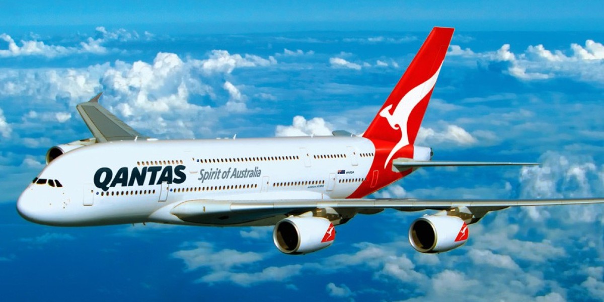 Qantas arrivals LAX terminal