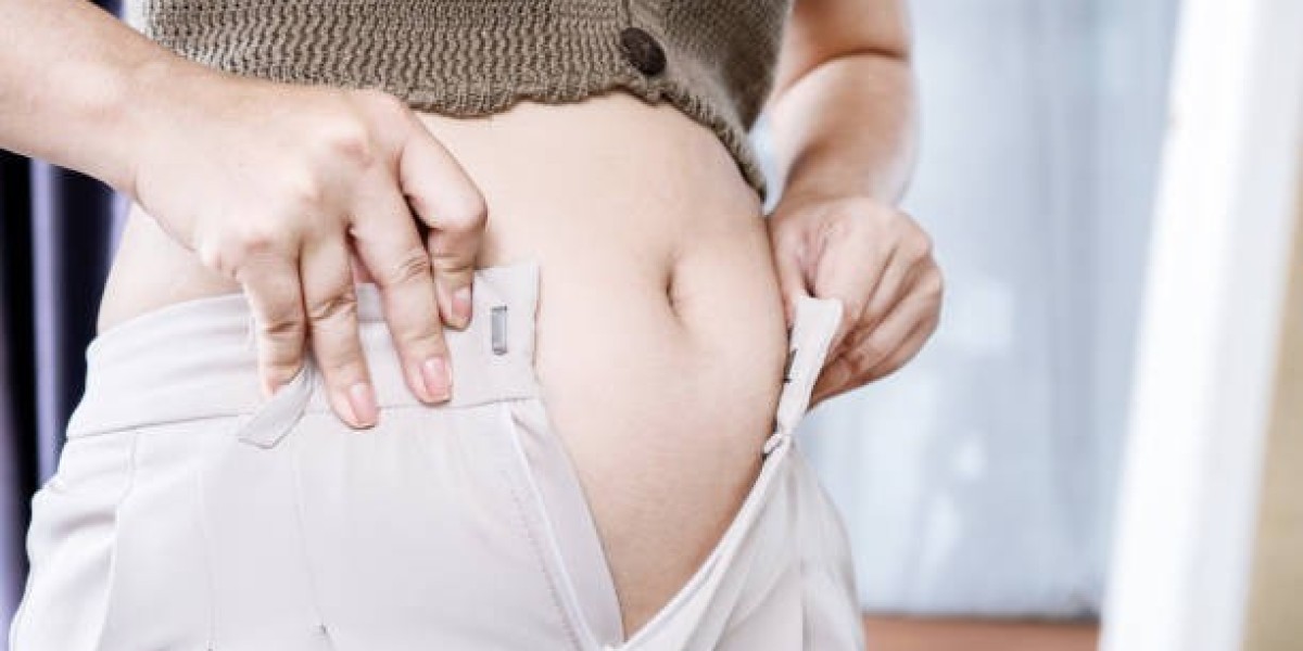 Tummy Tuck Surgery in Dubai: Combining With Liposuction Tips