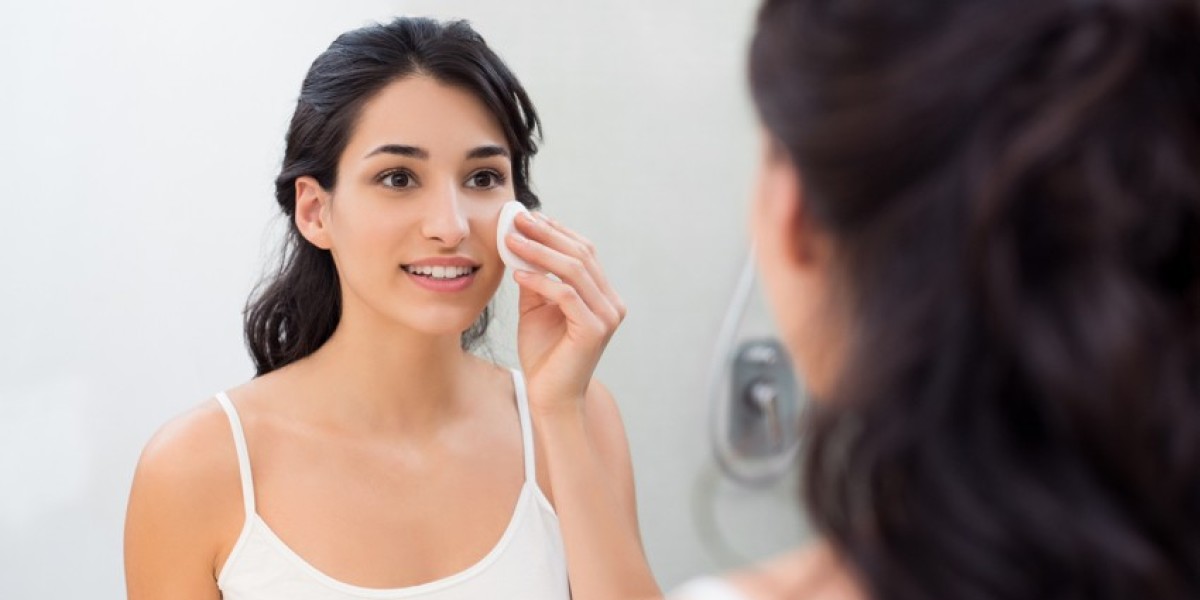 Is Mandelic Peel Treatment Effective for Both Face and Body Areas?
