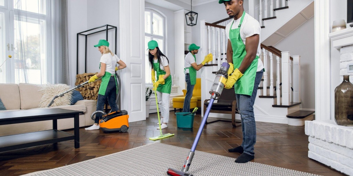 Real Transformations, Real Results: Inside a Construction Cleaning Team’s Day