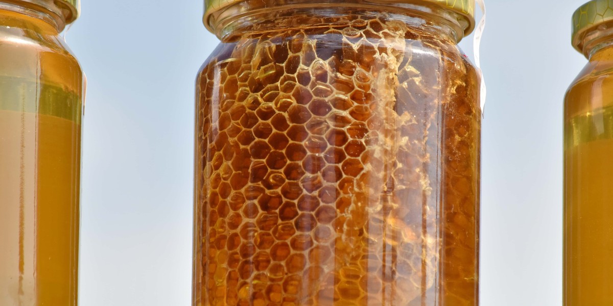 Why Houston's Local Honey Helps Beat Allergies
