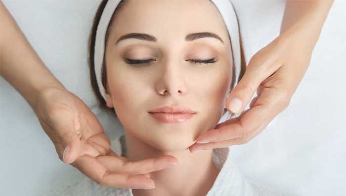 Deep Cleansing Facial in Dubai