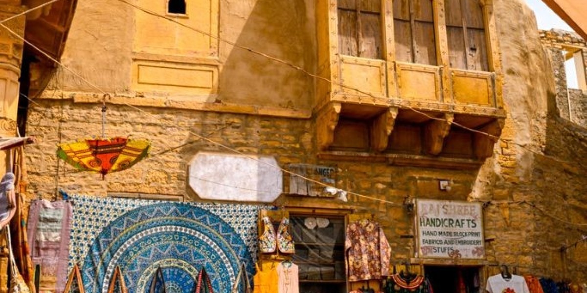 Walking Tours in Jaisalmer: Explore the Golden City on Foot