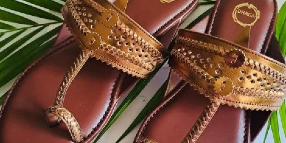 Exploring Timeless and Trendy Choices in Women’s Footwear: From Kolhapuri to Jutti Styles